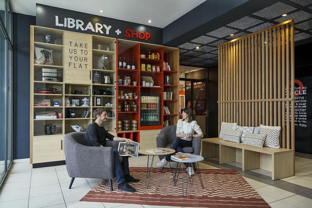 阿维尼翁阿德吉奥阿克瑟斯公寓式酒店 亞維農 外观 照片